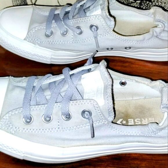Women's Chuck Taylor All Star Shoreline Low Top Sneaker - Picture 1 of 10